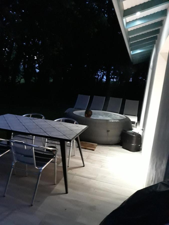 Chambre D Hotes Du Pin Avec Spa Privatif Pey Luaran gambar